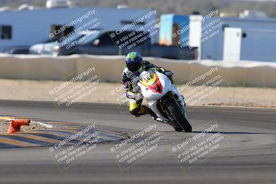 media/Dec-18-2022-SoCal Trackdays (Sun) [[8099a50955]]/Turn 2 (950am)/